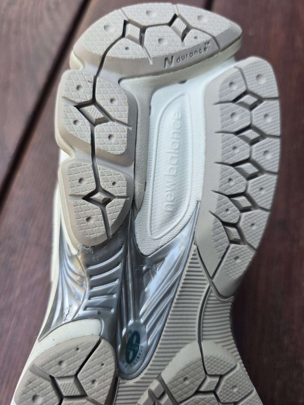 NEW!!! New Balance 1906R Sneakers, Silver Metallic/Sea Salt, Retail  $155.00 - Picture 8 of 15